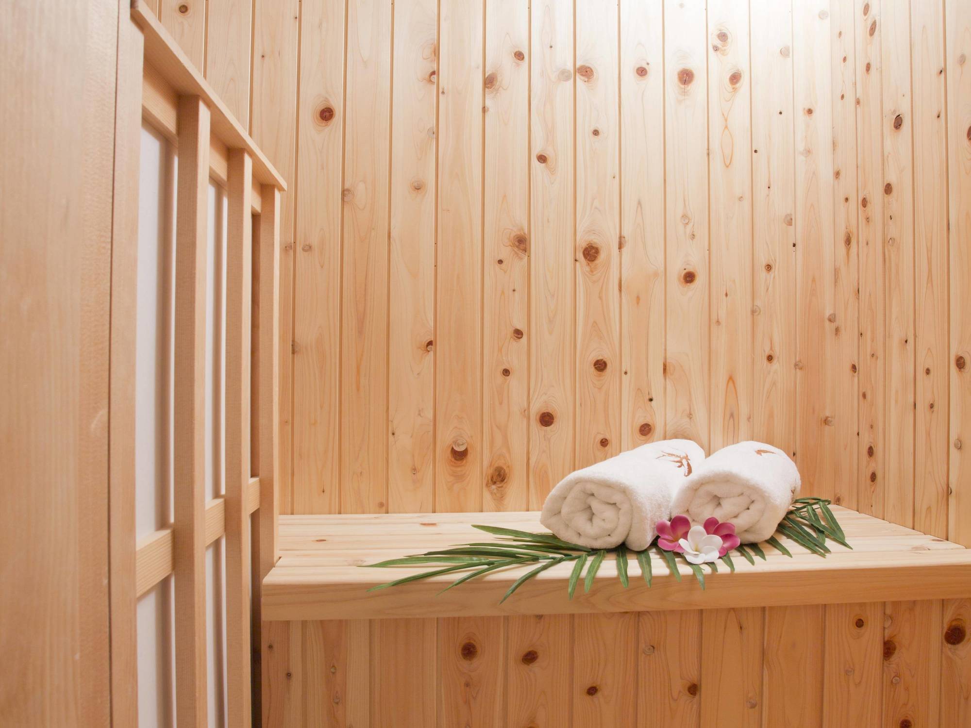 Hotel And Spa Lotus Modern (Adults Only) Kyoto Bagian luar foto