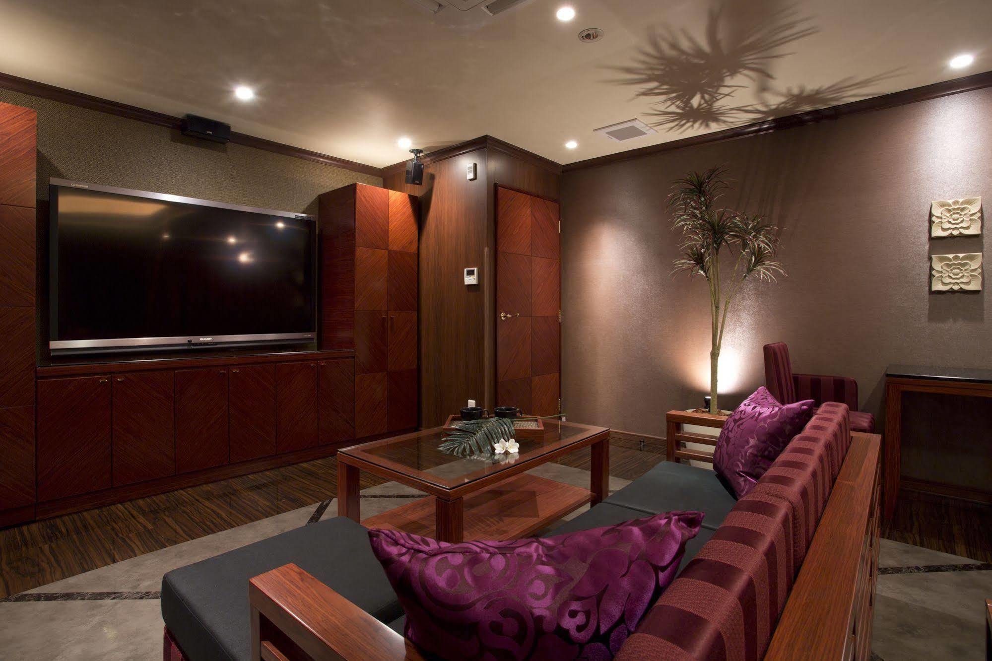 Hotel And Spa Lotus Modern (Adults Only) Kyoto Bagian luar foto