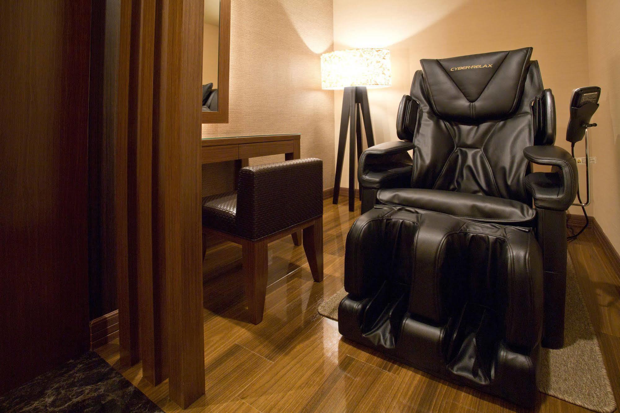 Hotel And Spa Lotus Modern (Adults Only) Kyoto Bagian luar foto