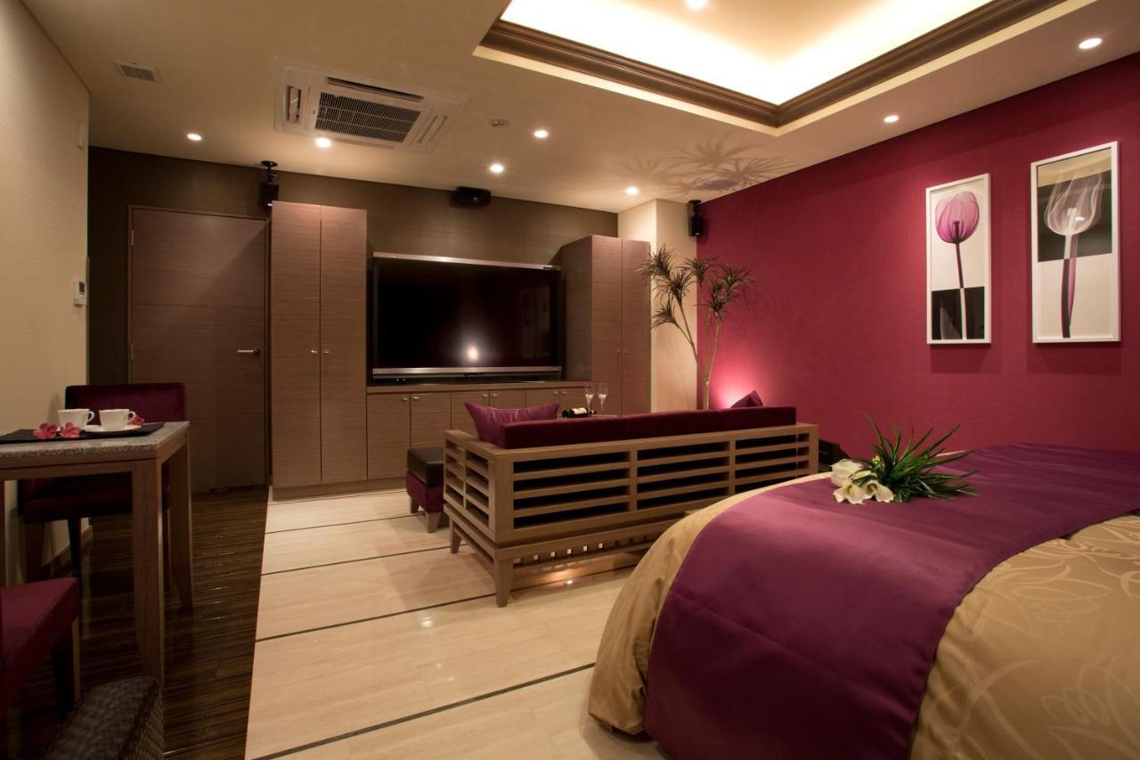 Hotel And Spa Lotus Modern (Adults Only) Kyoto Bagian luar foto