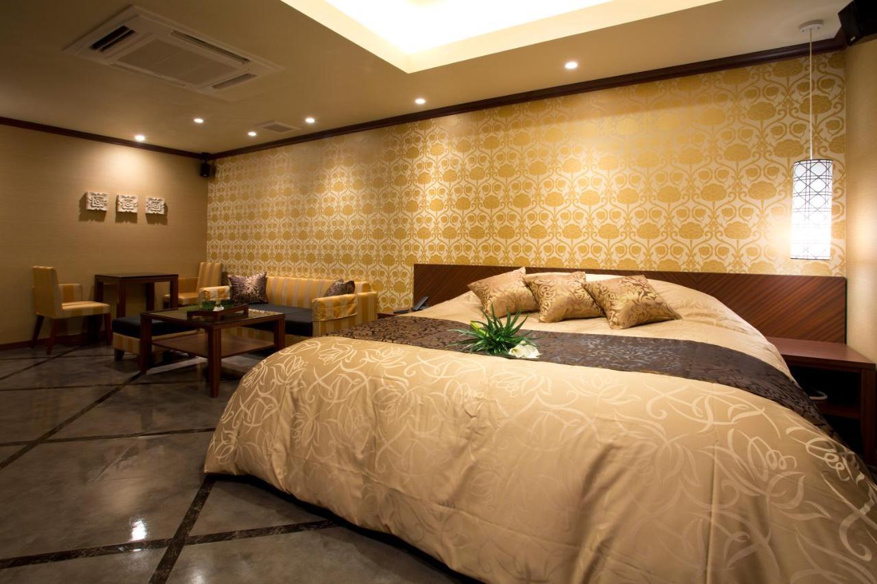Hotel And Spa Lotus Modern (Adults Only) Kyoto Bagian luar foto