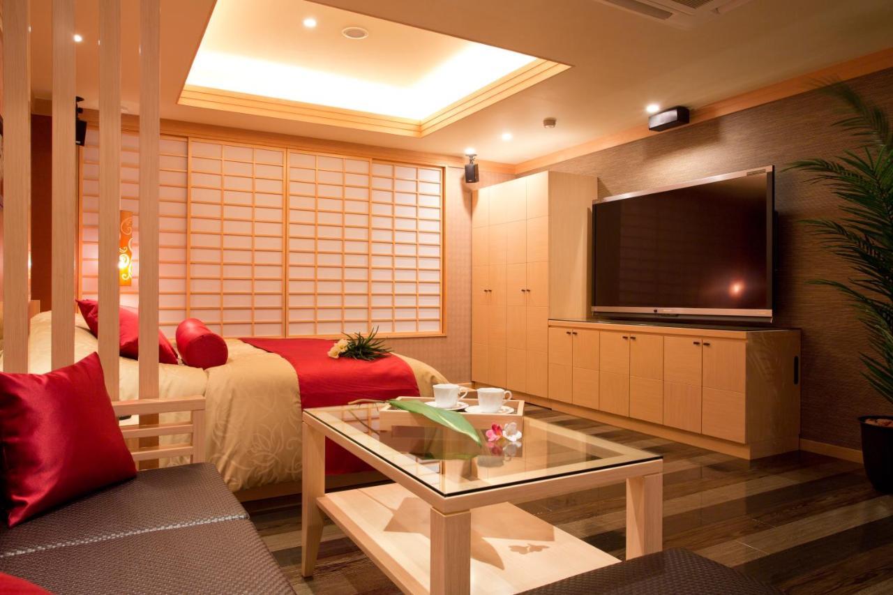 Hotel And Spa Lotus Modern (Adults Only) Kyoto Bagian luar foto