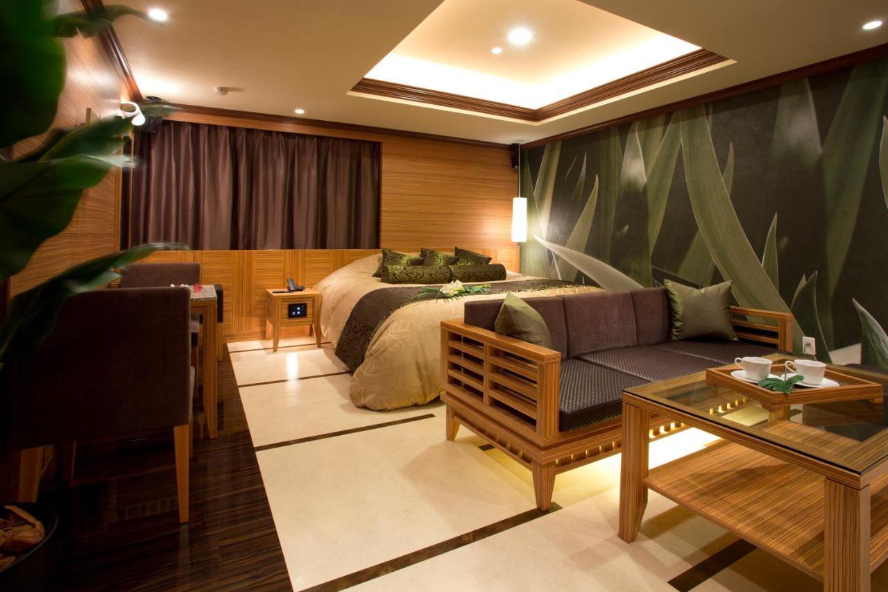 Hotel And Spa Lotus Modern (Adults Only) Kyoto Bagian luar foto