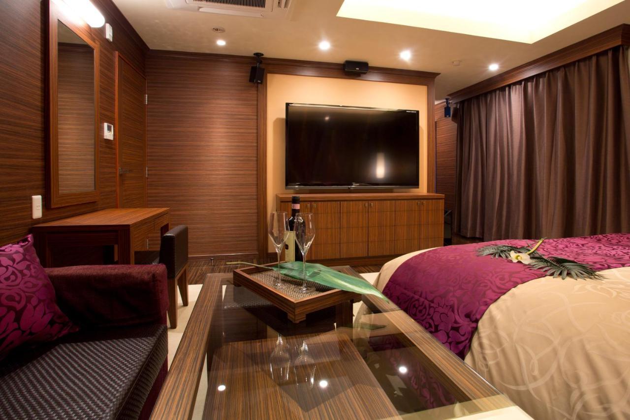 Hotel And Spa Lotus Modern (Adults Only) Kyoto Bagian luar foto
